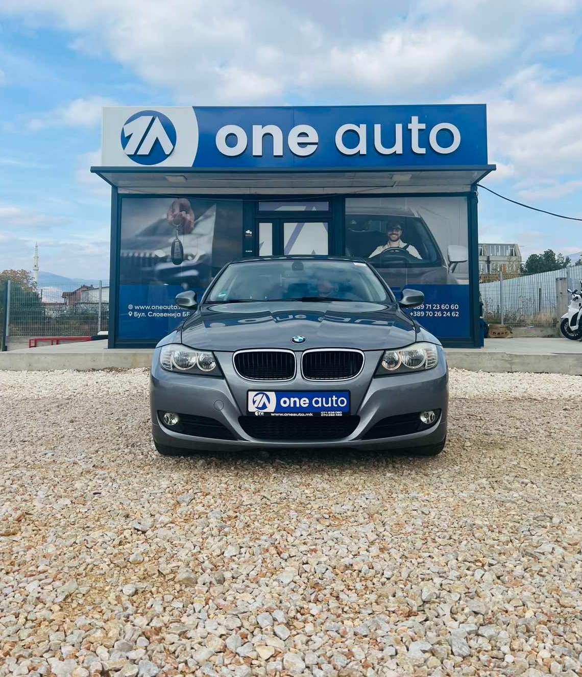 BMW 3 Series   - 2011