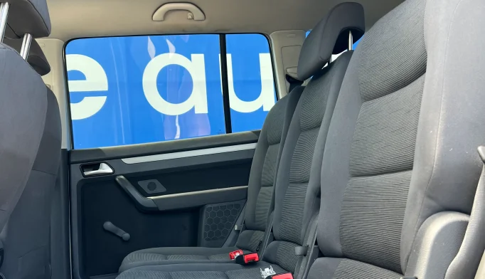 Volkswagen Touran  - 2009