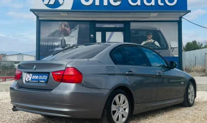 BMW 3 Series  - 2011