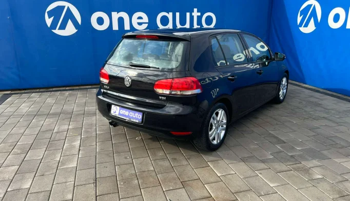 Volkswagen Golf  - 2009