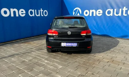 Volkswagen Golf  - 2009