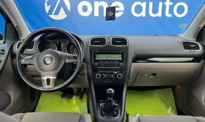 Volkswagen Golf  - 2009