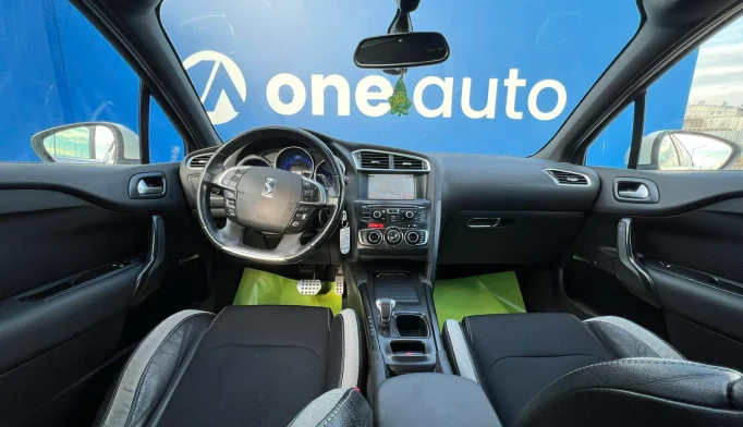 Citroën DS 4  - 2011