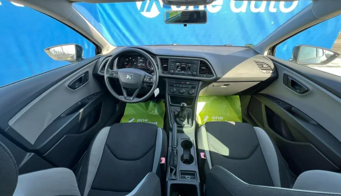 SEAT Leon  - 2013