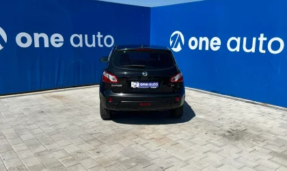 Nissan Qashqai  - 2010