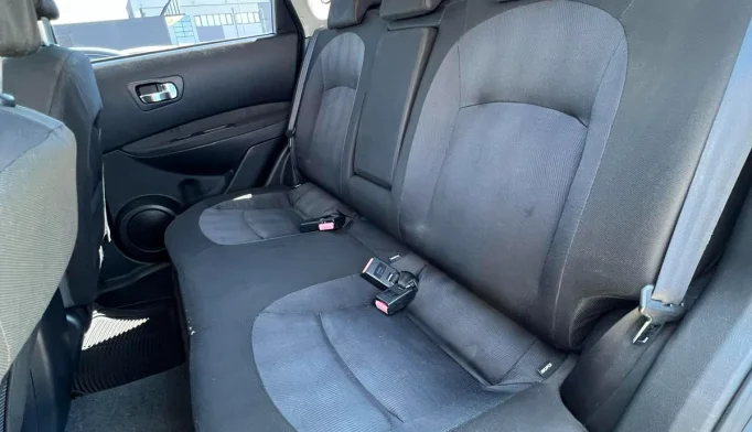 Nissan Qashqai  - 2010