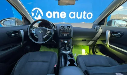 Nissan Qashqai  - 2010