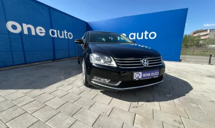 Volkswagen Passat  - 2011