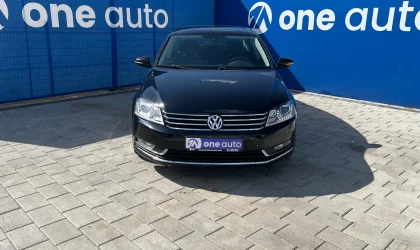 Volkswagen Passat  - 2011