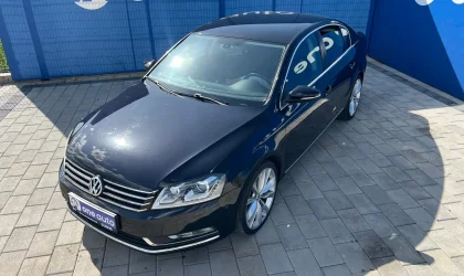 Volkswagen Passat  - 2011