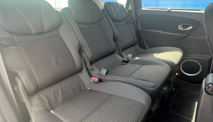 Renault Scenic  - 2011