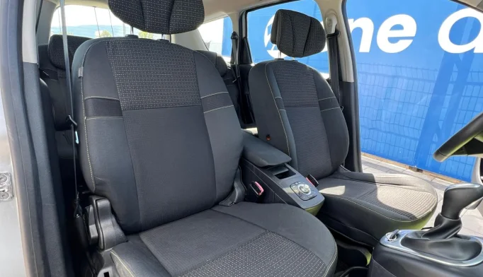 Renault Scenic  - 2011