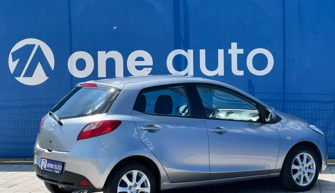 Mazda 2  - 2008