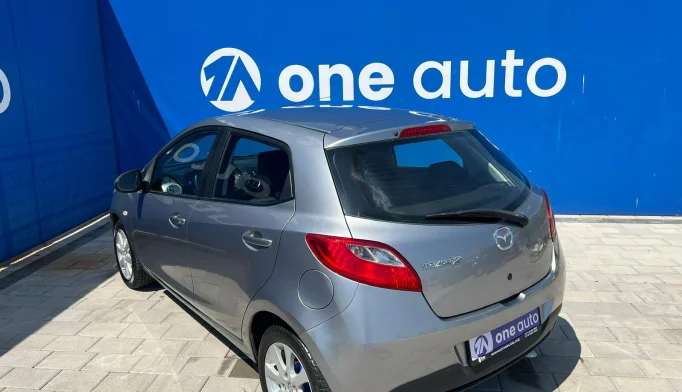 Mazda 2  - 2008
