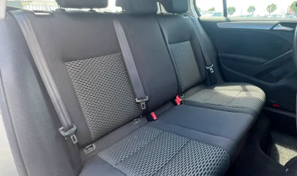 Volkswagen Golf  - 2009