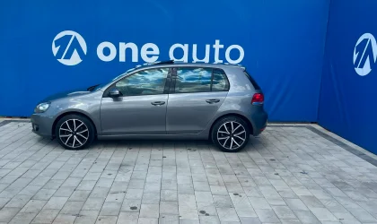 Volkswagen Golf  - 2009