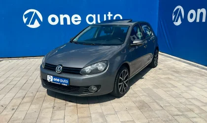 Volkswagen Golf  - 2009