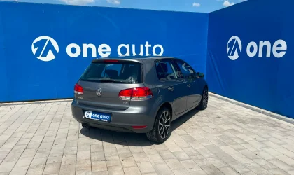 Volkswagen Golf  - 2009