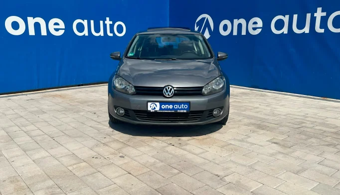 Volkswagen Golf  - 2009