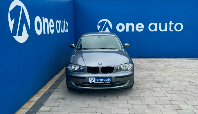 BMW 1 Series  - 2009