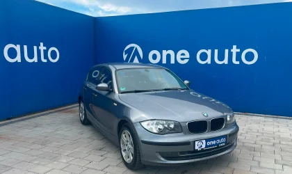 BMW 1 Series  - 2009