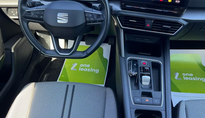 SEAT Leon  - 2020