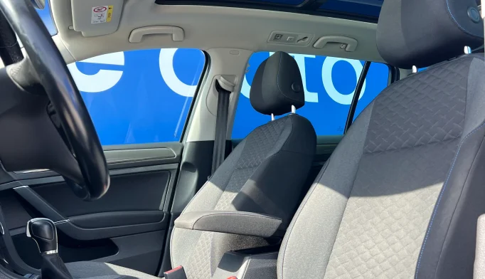 Volkswagen Golf R  - 2019