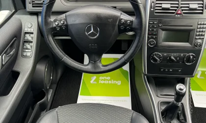 Mercedes-Benz A180  - 2012