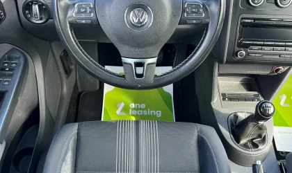 Volkswagen Touran  - 2012