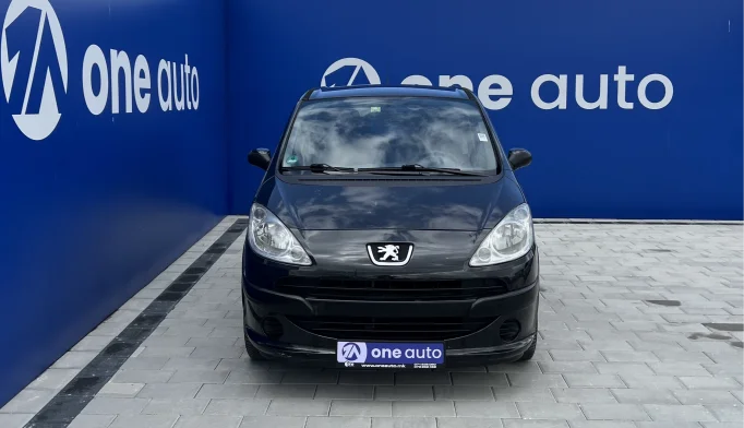 Peugeot 1007  - 2008