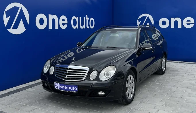 Mercedes-Benz E200  - 2008