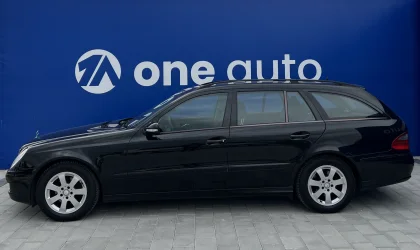 Mercedes-Benz E200  - 2008