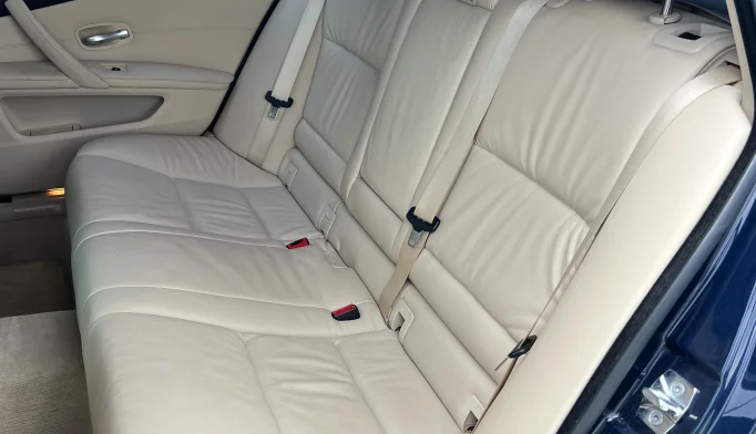 BMW 530d  - 2009