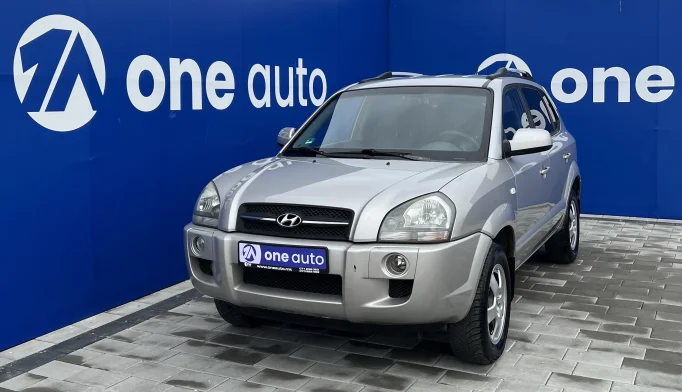 Hyundai Tucson  - 2005