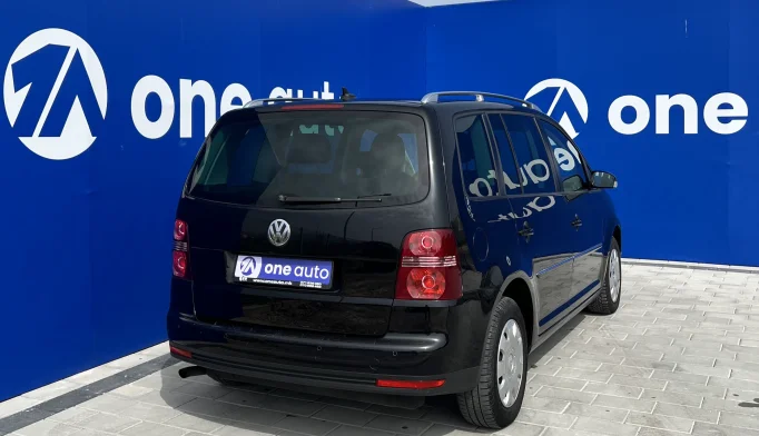 Volkswagen Touran  - 2006