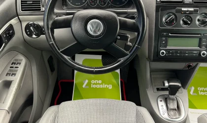 Volkswagen Touran  - 2006
