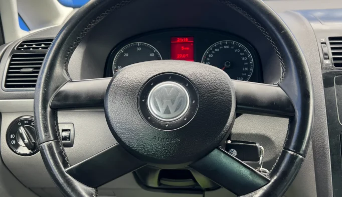 Volkswagen Touran  - 2006