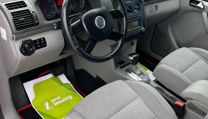 Volkswagen Touran  - 2006