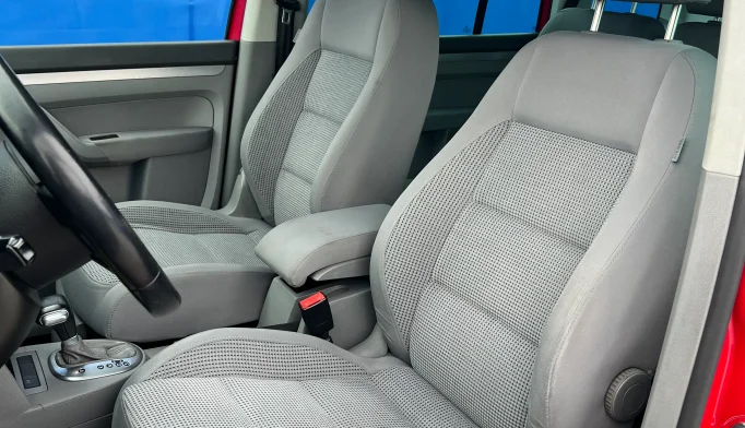 Volkswagen Touran  - 2006