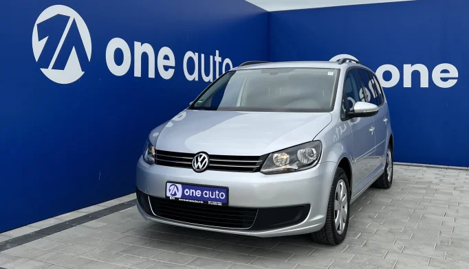 Volkswagen Touran  - 2010