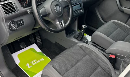Volkswagen Touran  - 2010